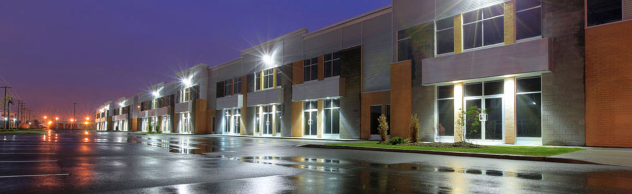 poj niam ua haujlwm ntawm lub laptop