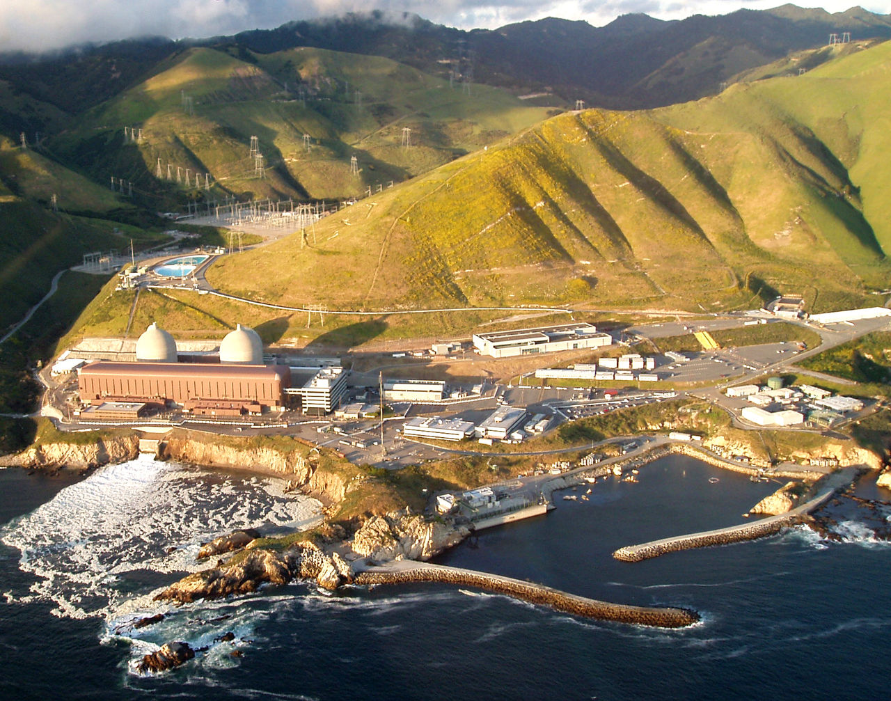 โรงไฟฟ้านิวเคลียร์เดียโบลแคนยอนในเทศมณฑลซานลุยส์โอบิสโป แคลิฟอร์เนีย